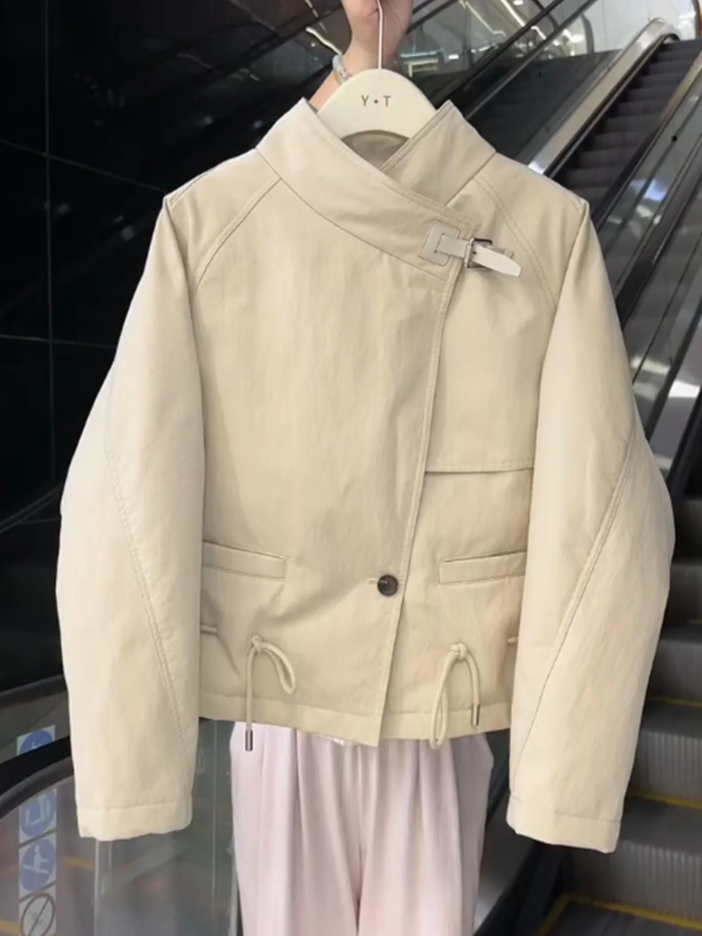 

mat Sle Thiened Stand Collar down Jaet Women's Faionable Versatile Warm Outerwear Winter New Arrival Beige