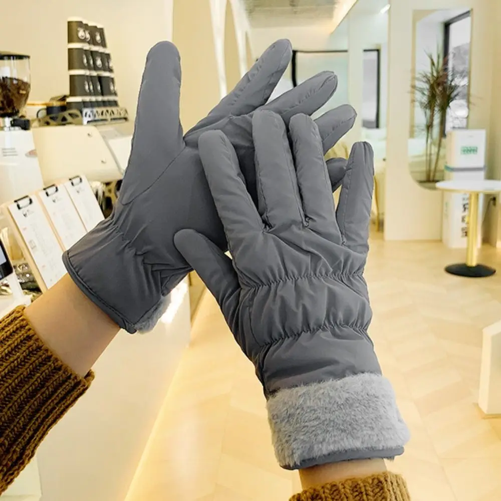 

Fashion Warm Winter Plush Gloves Skiing Korean Heart Embroidery Gloves Five Finger Soft Girls