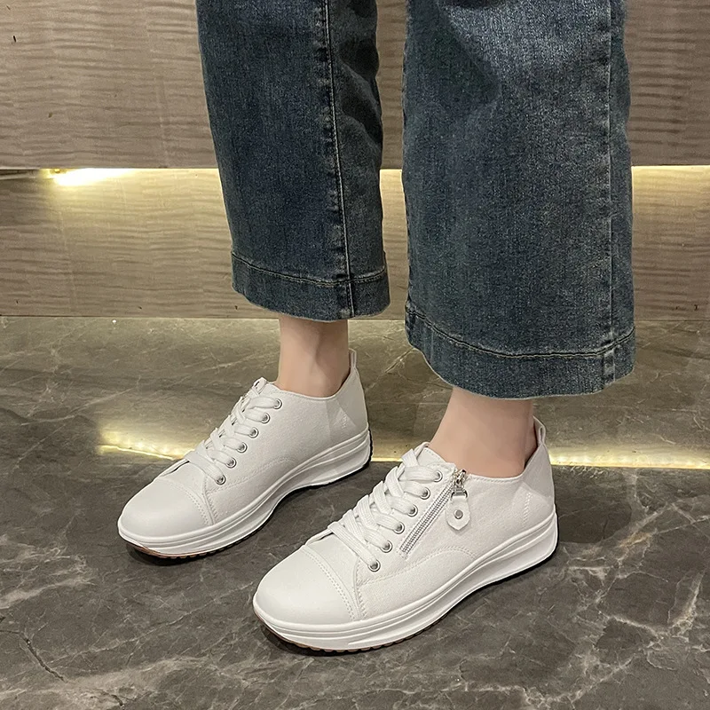 

2025 New European and American Style Large Size Solid Color Fashion Round Toe Lace-up Thick-soled Women's Canvas Shoes