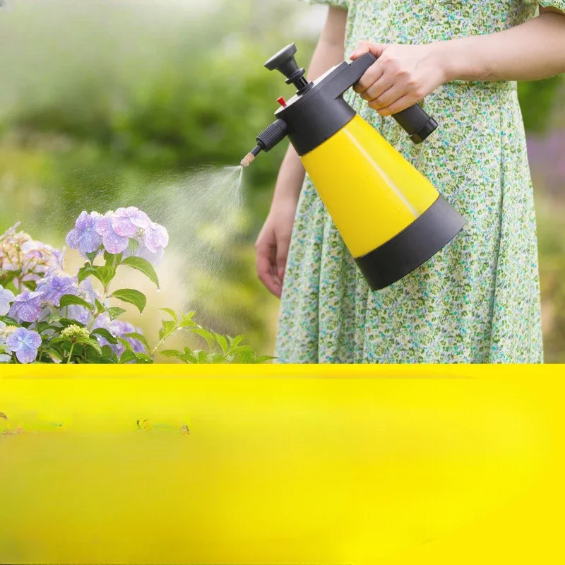 

Watering watering can Spray artifact Household small air pressure high pressure sprinkler kettle