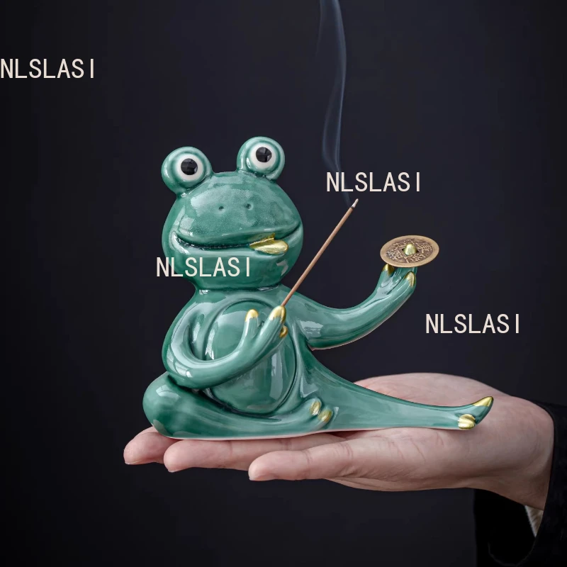 Ceramic Frog Tea Pet Desktop Wealth Attracting Animal Ornaments Thread Fragrance Plug Small Household Decorations Tea Playing