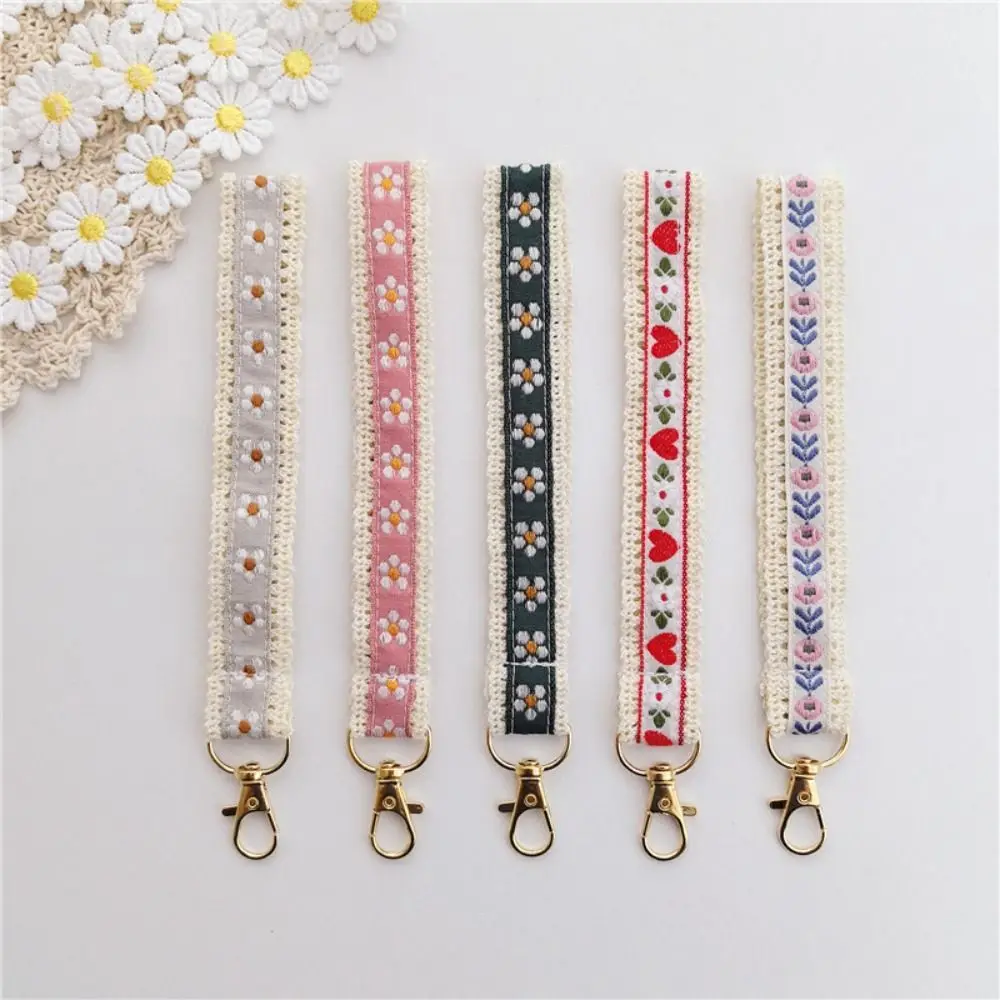 Versatile Anti-Lost Lace Wrist Strap Colourful Cloth Flower Keychain Exquisite Trinket Ethnic Style Ethnic Style Lanyard Girls
