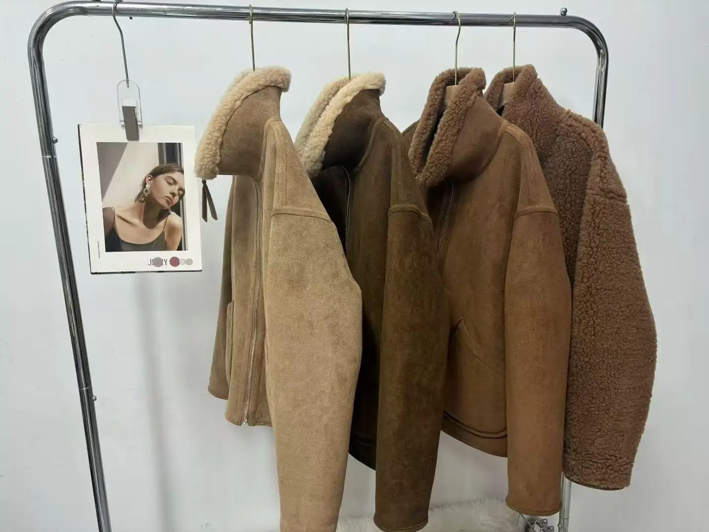 Płaszcz z futra damski 2025 Nowa koreańska moda styl casual zimowe ubrania damskie dwustronne