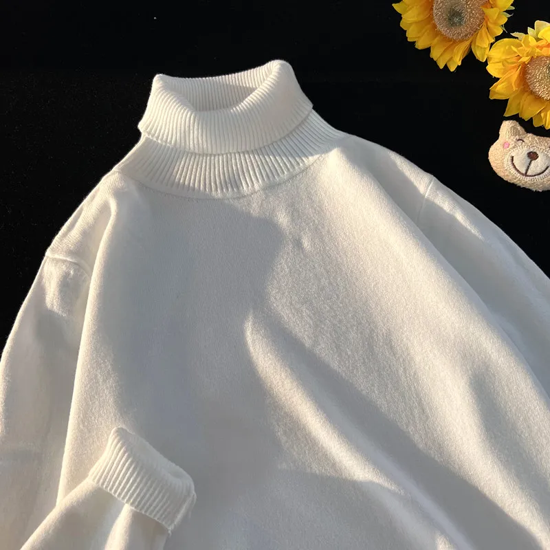 الياقة المدورة سترة الرجال شتاء جديد وصول موضة فضفاضة عادية الطلاب الصلبة الأساسية الحياكة الدافئة بسيطة الترفيه الذكور Chandails