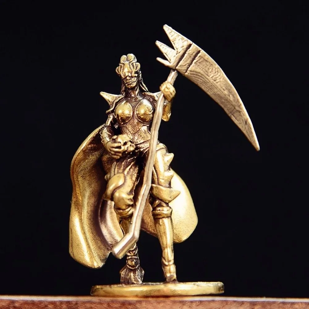 1PC 4.68cm Vintage Brass Female Reaper Warrior Mini Figurine Metal Tabletop Game Chess Piece Ornament Miniature Craft Gift