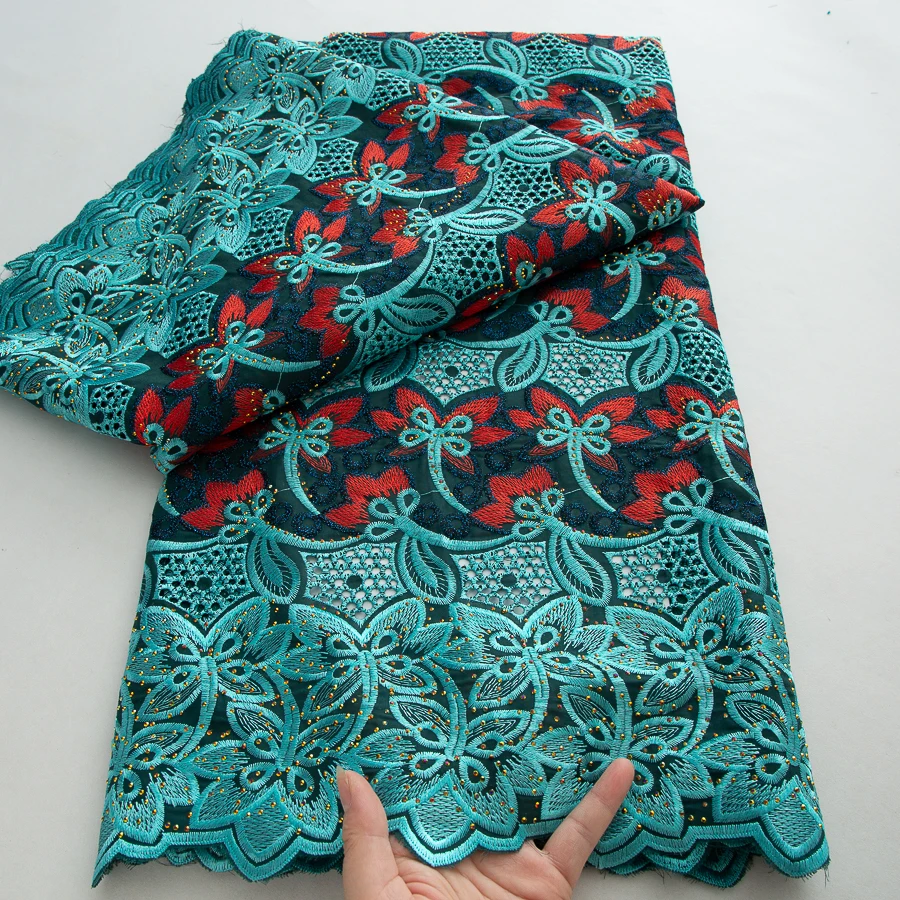 

Швейцарская вуаль, кружевная ткань, высокое качество, 5 ярдов, вышитая нигерийская хлопковая кружевная ткань, африканское праздничное платье для женщин, шитье A4196