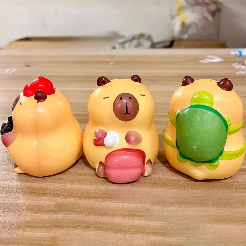 1Pcs Cute Sensory Toy Capybara Squeeze Toy PU Slow Rebounce Capybara Model Doll Toy Pinch Decompression Toy Desktop Ornament