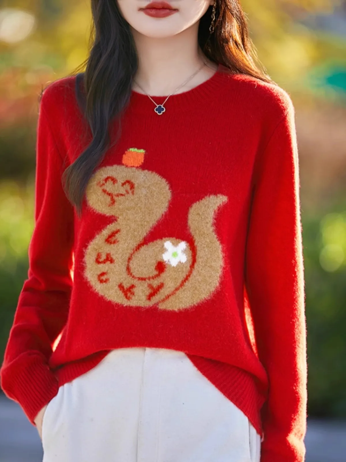 2024 Winter Neue Sle Schlange Jahr Gestrickte Reine Wolle Pullover frauen Neue Jahr Rot runde Ne Pullover Koreanische Version lange Sve
