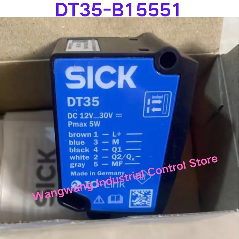 Brand-new  Laser ranging sensor DT35-B15551 Article number 1057651