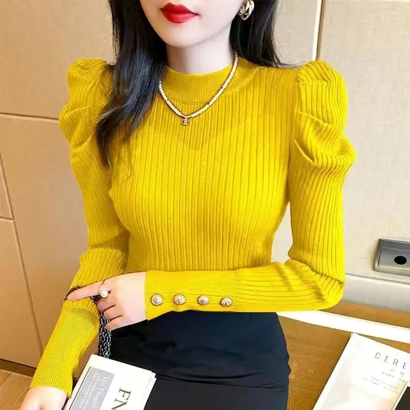 Halb-Rollkragen-Innenbekleidungspullover mit langen Ärmeln, Frühling, neues Temperament 2025, schmal geschnittener Strickpullover, Oberteil mit Blasenärmeln