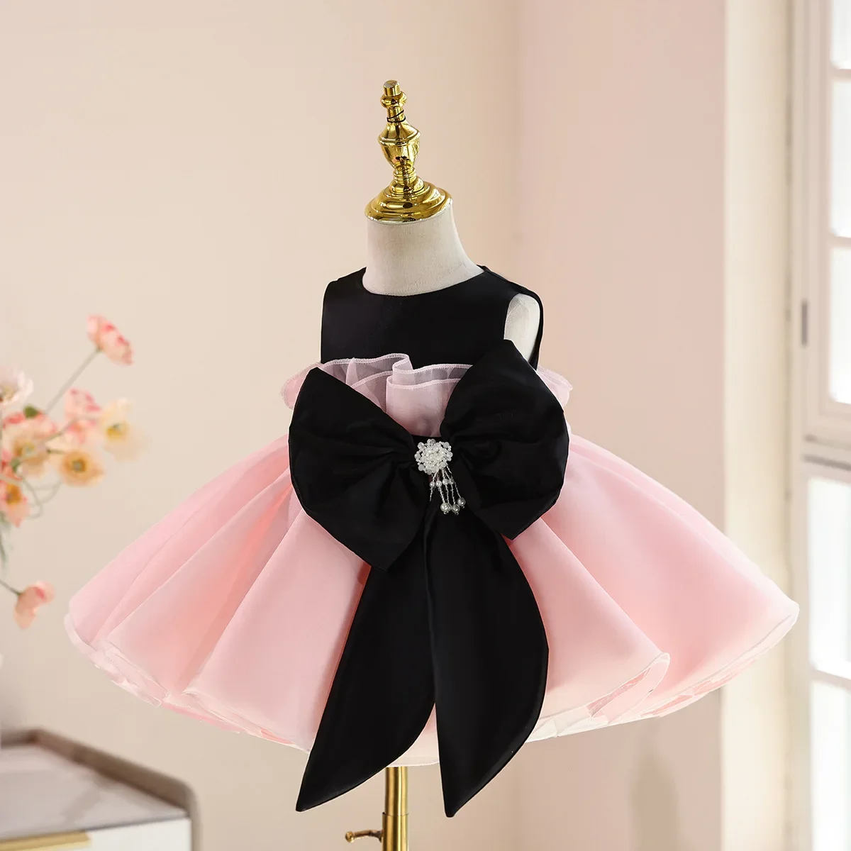 

Ball Gown Children Fashion Bow Design Wedding Performance Dress y1594 New Girls Cute Birthday Baptism Princess