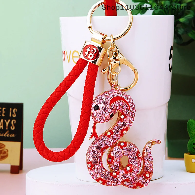 Creative Mixed Color Sparkle Crystal Snake Keychain Luxury Women's Bag Pendant Souvenir Gift Luxury Rhinestone Snake Keychain