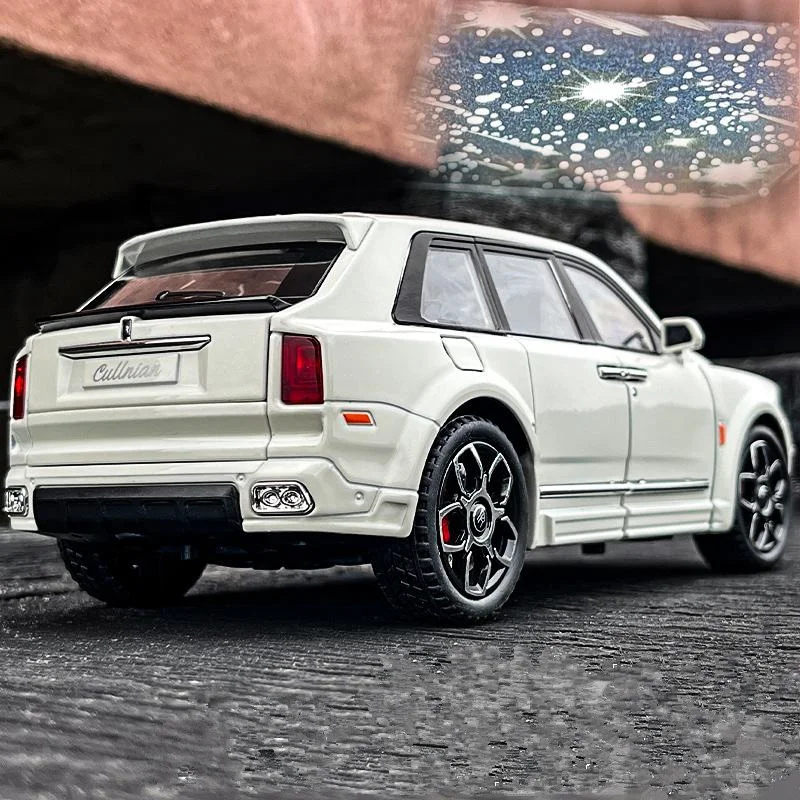 1/20 Rolls Royce SUV Cullinan Mansory Alloy Luxy Car Model Diecasts Metal Vehicles Car Model Sound and Light Childrens Toys Gift