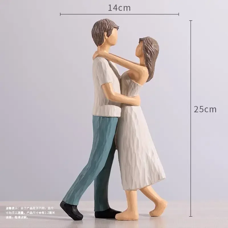 Warm Family Resin Sculpted Hand-Painted Figure Couple Lover Father Son Mother Daughter Figurine Sculpture Decorative Gifts