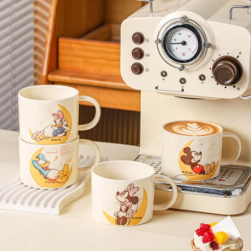 

Cartoon Mickey Minnie Ceramic Mug Cute Daisy Water Cup Donald Duck Office Coffee Mugs High-quality Household Cups Gift Drinkware