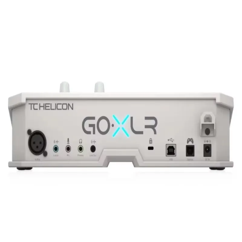 خلاط احترافي TC HELICON GO XLR متعدد التردد مع بطاقة صوت خلاط ذات 4 قنوات لجودة البث الاحترافية