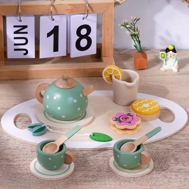 女の子と男の子のためのティータイムパーティーおもちゃ、木製ティーセット、3～5歳の小さな女の子向け、ごっこ遊び用おもちゃ、キッチンアクセサリー1セット