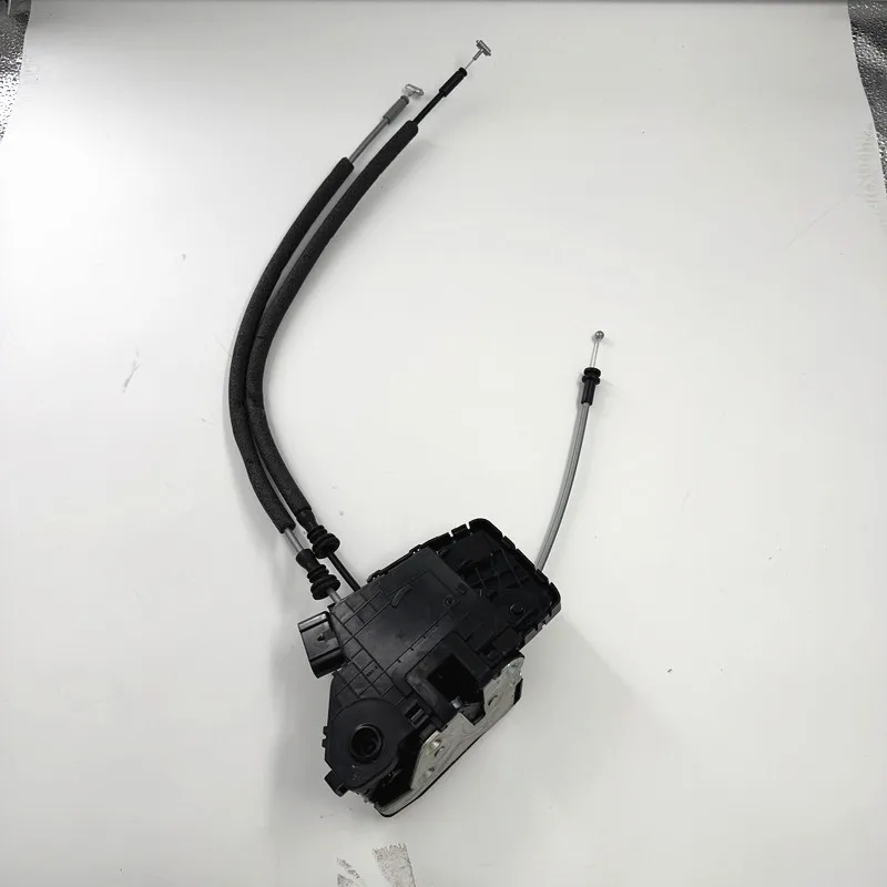 Brand New Rear Door Lock Actuator Motor Driver Side for Hyundai 2017-2020 Elantra 81320F2010 81310F2030 81410F2000 81420F2000