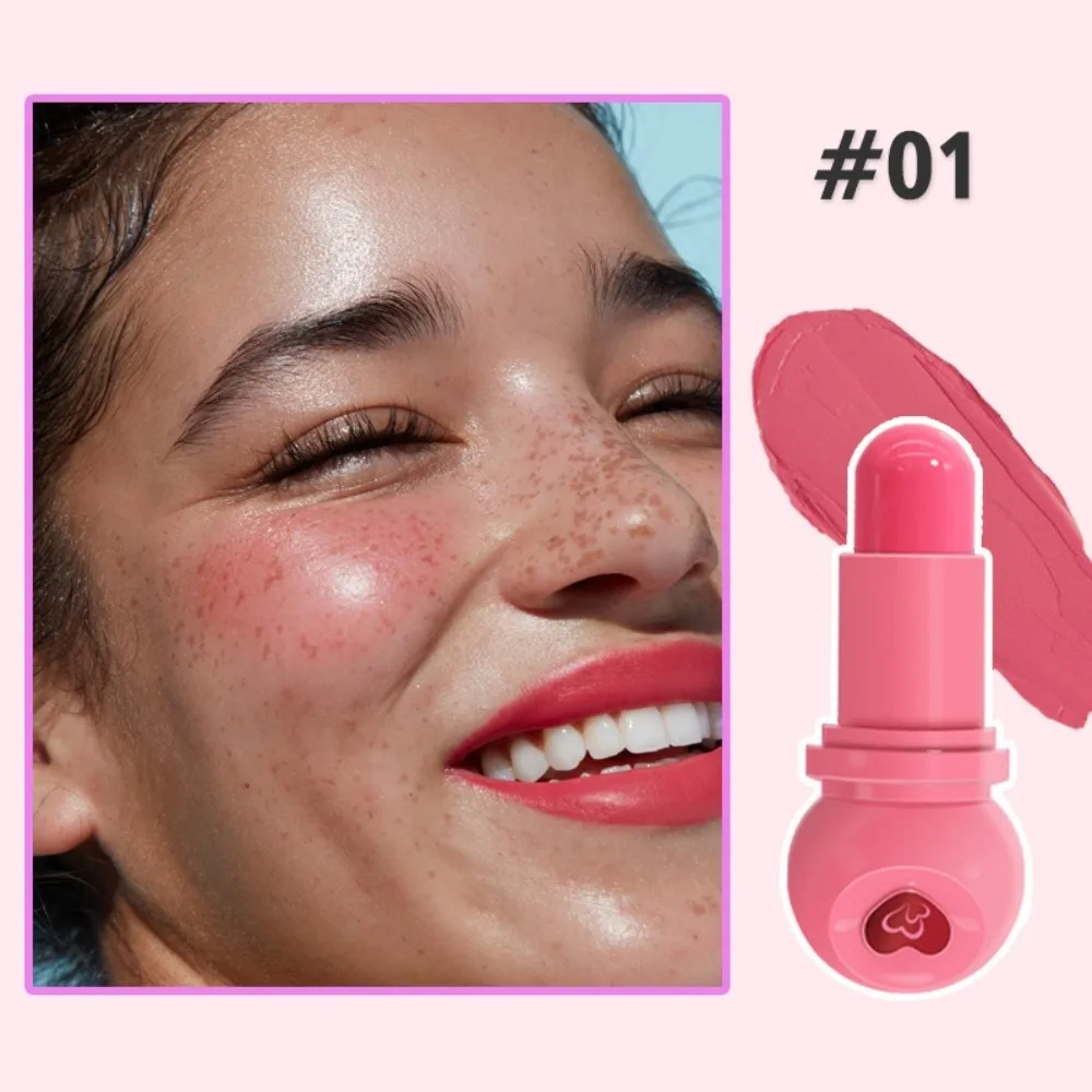 บลัชออนแบบแท่งแบบใช้คู่เพิ่มสีสันให้กับใบหน้าอย่างเป็นธรรมชาติ บลัชออนติดทนนานให้ความชุ่มชื้นเมคอัพรูจ