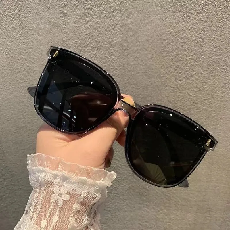 New Trend Sunglasses For Women And Men Simple Design Decorative Glasses Car Driving Eyewear Unisex Fashion Sun Glasses UV400