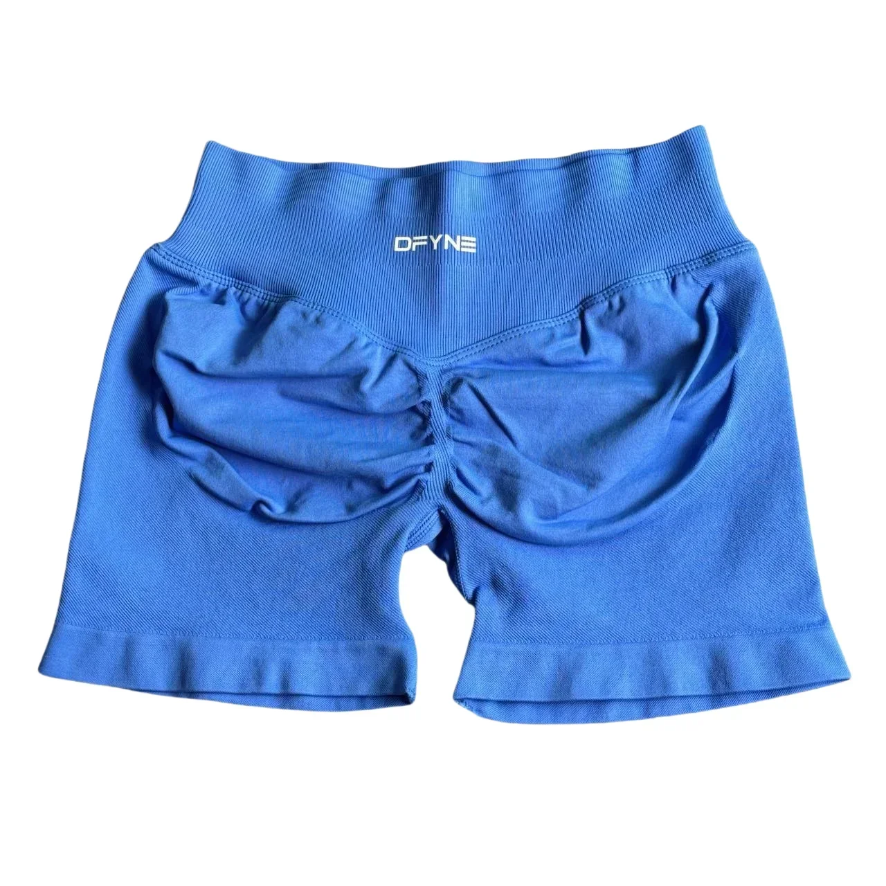 تأثير السراويل مع شعار 4.5 ''منخفضة الخصر سلس اليوغا السراويل Scrunch بوم الصالة الرياضية السراويل تجريب السائق قصيرة تمتد اللياقة البدنية قصيرة