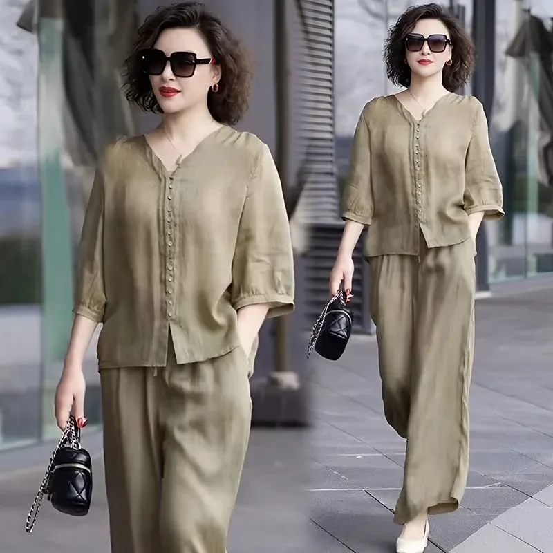 Summer Fashion Silk And Linen Set 2024 New Summer Casual Korean Version Mother Top Collar Revealing Wide Leg Pants Two-Piece Set