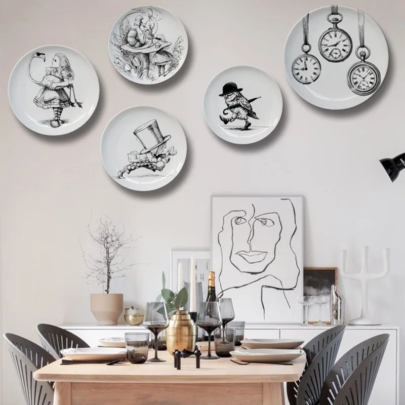Alice In Wonderland tray Vintage Hand Painted Plate Sketchy Cartoon Black White Sketch Coasters Ceramic Dish  Design