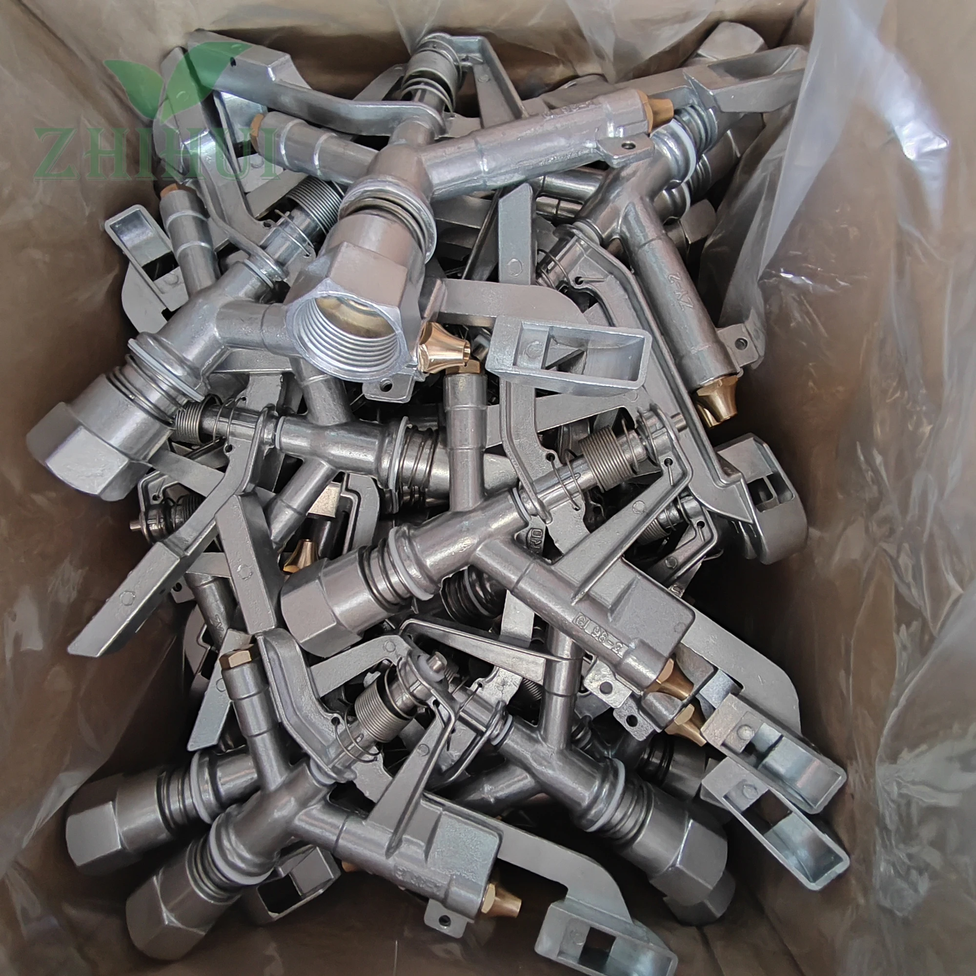 

Сельскохозяйственный дождеватель из алюминиевого сплава с внутренней резьбой 1 дюйм для систем капельного орошения