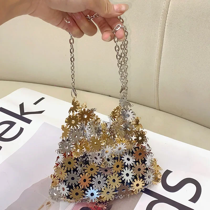 Metallic Flower Sequined Crossbody Bag Luxury Hollow Woven Shoulder Bag Handmade Party Evening Bags for Women 2025 New Clutch