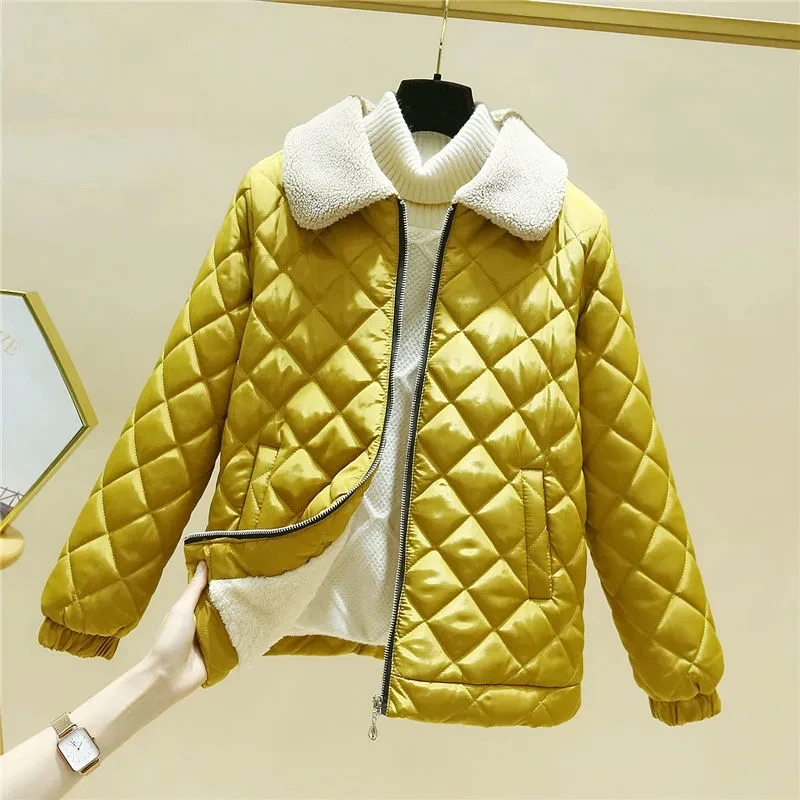 

2023 New Winter Coat Women Fleece Short Cotton Padded Jacket Coats Thicke Hooded Parka Lamb Wool Outerwear Female Clothes