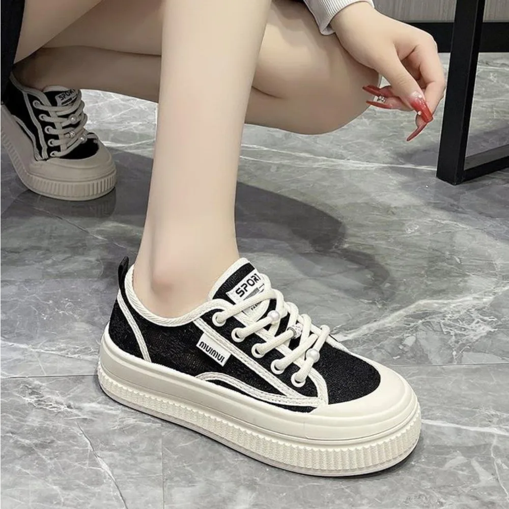 Women Vulcanized Shoes Spring New Style Fashionable Breathable Thick Sole Versatile Comfortable Casual Sports Shoes