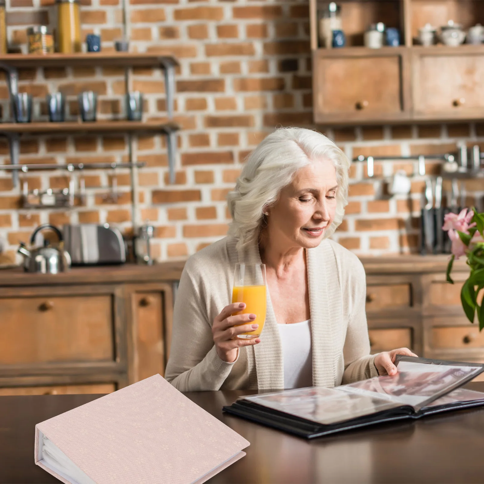 

100 Sheets Photo Album 6 Inch Interstitial Large Capacity Thick Core Storage Boxed 4D Small Floral Stars Design For Kids Family
