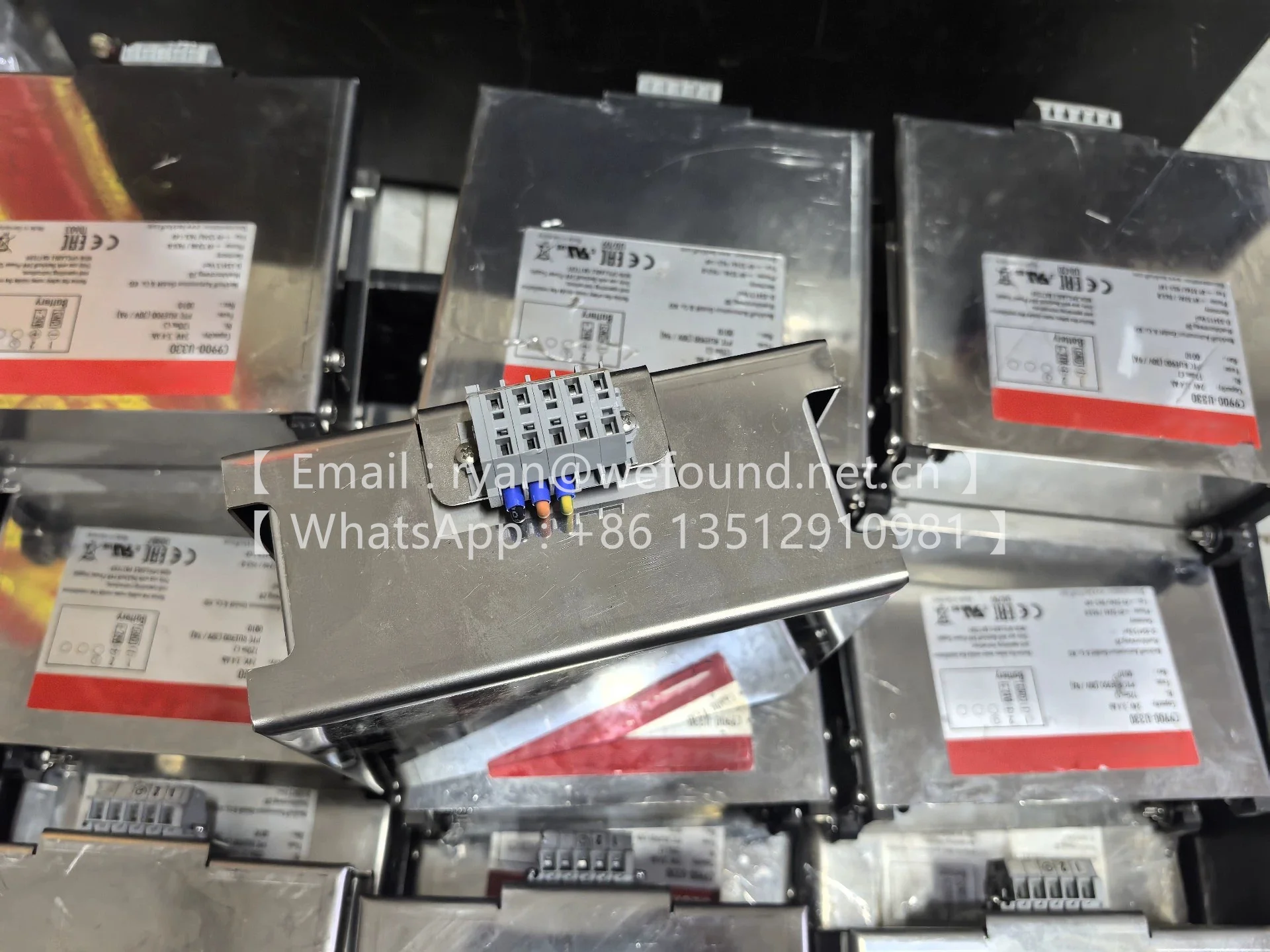 

C9900-U330 battery pack for PCs with 24 V power supply with intergrated UPS, 3.4 Ah