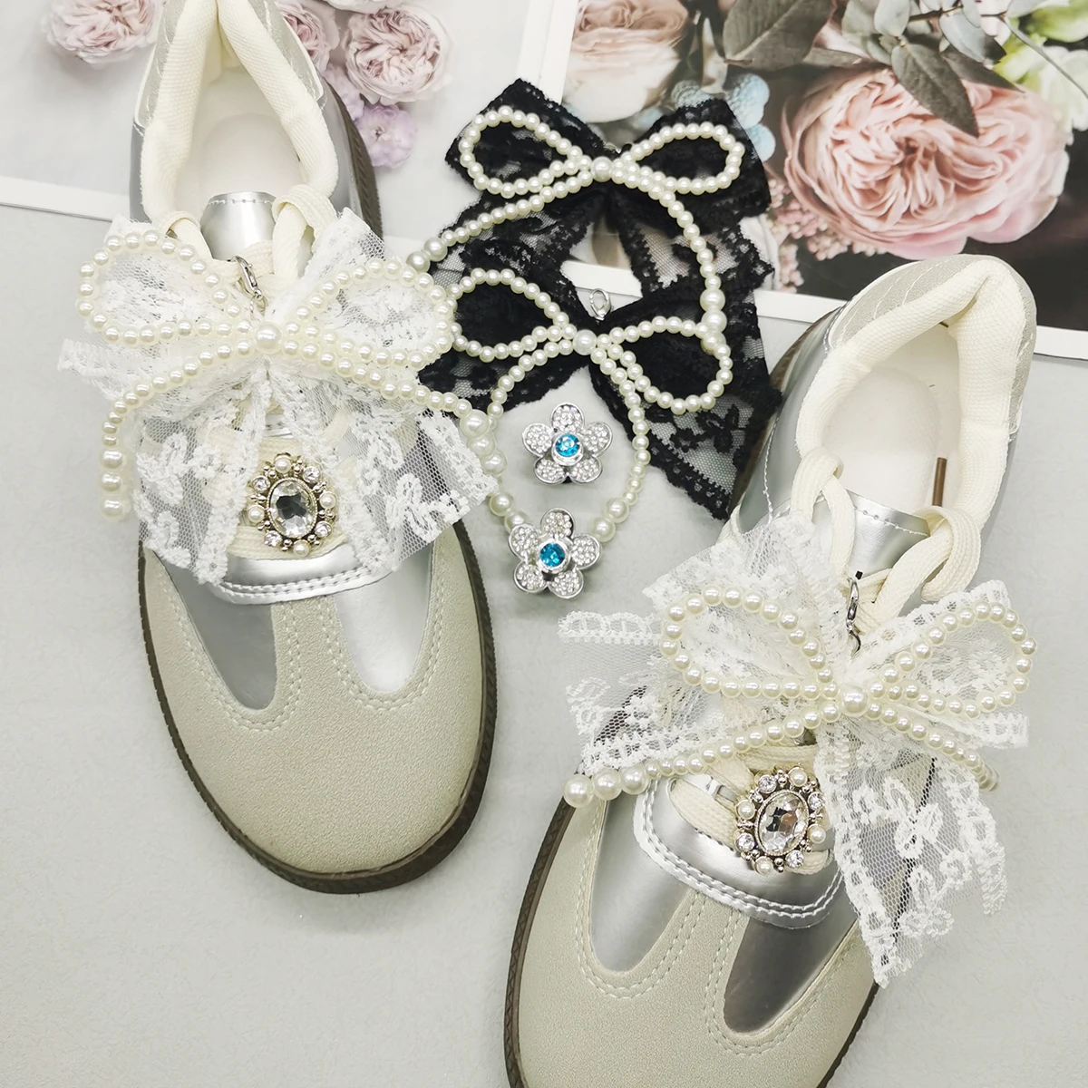 4PCS Baroque Style Lace Bowtie Shoe Pendants Flower Shoelaces Charms Shoe Laces Buckles DIY Decorations Shoe Clips Accessories