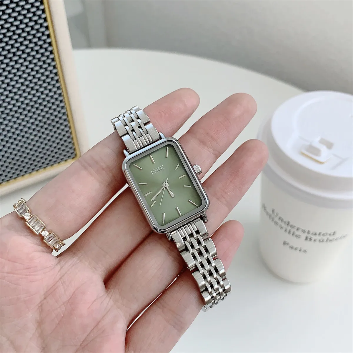 

Stylish And Classic Square Women'S Watch, Vintage Korean-Style High-End Wristwatch For Women, Small Women'S Watch.