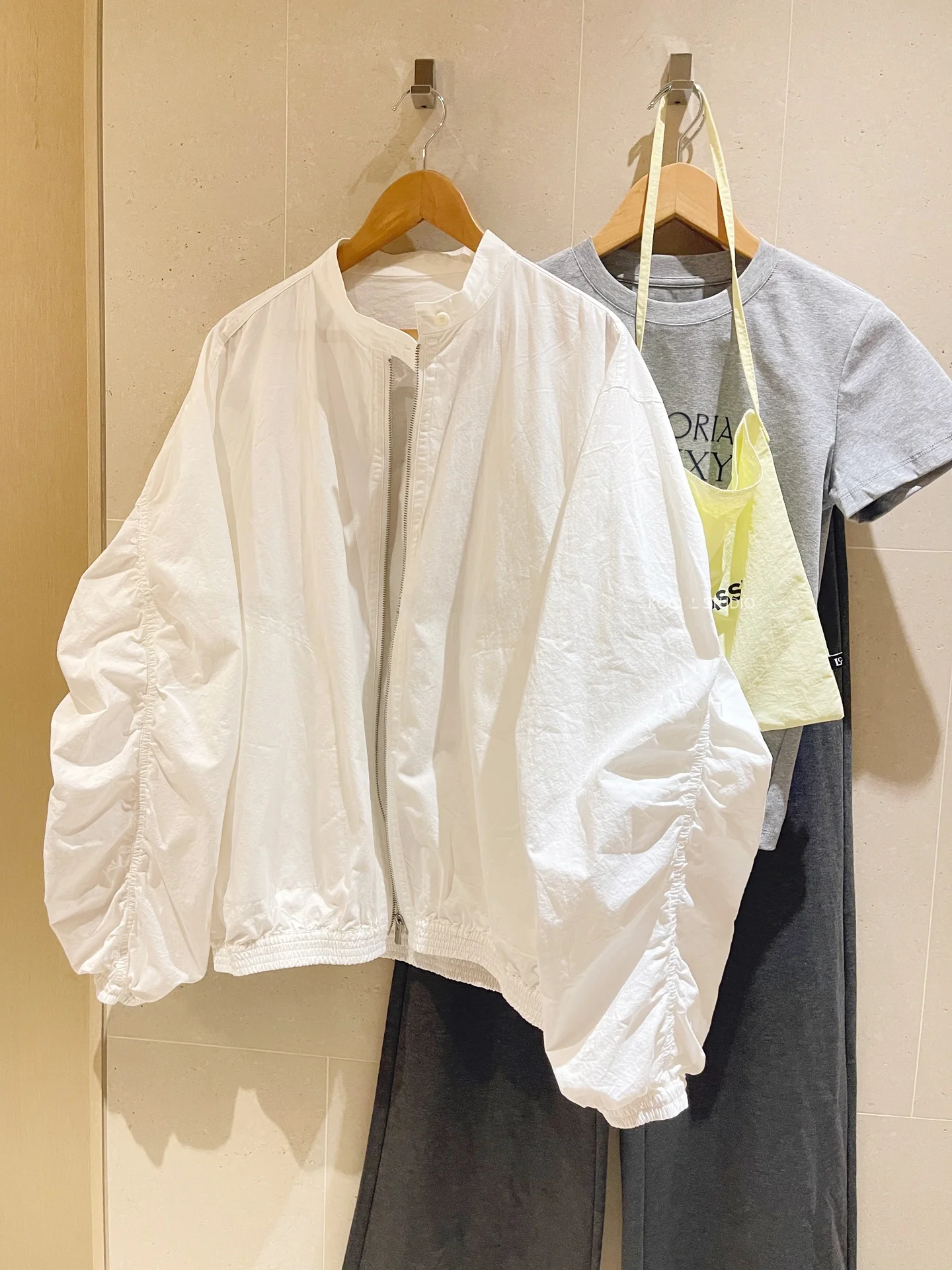 

Женская короткая куртка KOGIRL из шелка, хлопка и льна в корейском стиле Дондэмун, повседневная свободная белая солнцезащитная куртка