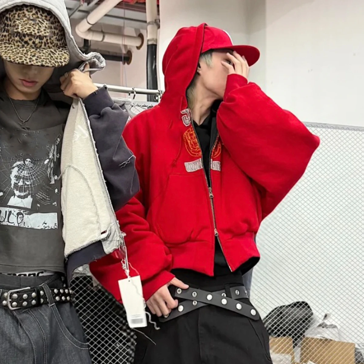 

NIGO Мужская осенне-зимняя черно-красная двусторонняя куртка, хлопковая одежда, свободная повседневная куртка на молнии с капюшоном # NGTOP12159