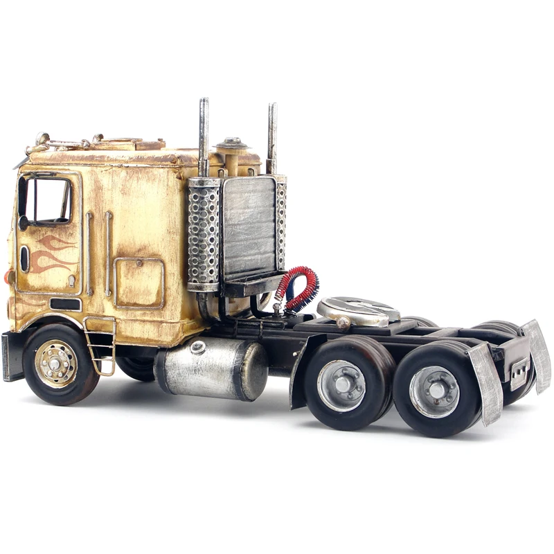 Retro Iron Art Truck Head Freight Car Head Model Crafts Adult Classic Collection Ornament Gift Souvenir Toy Spot