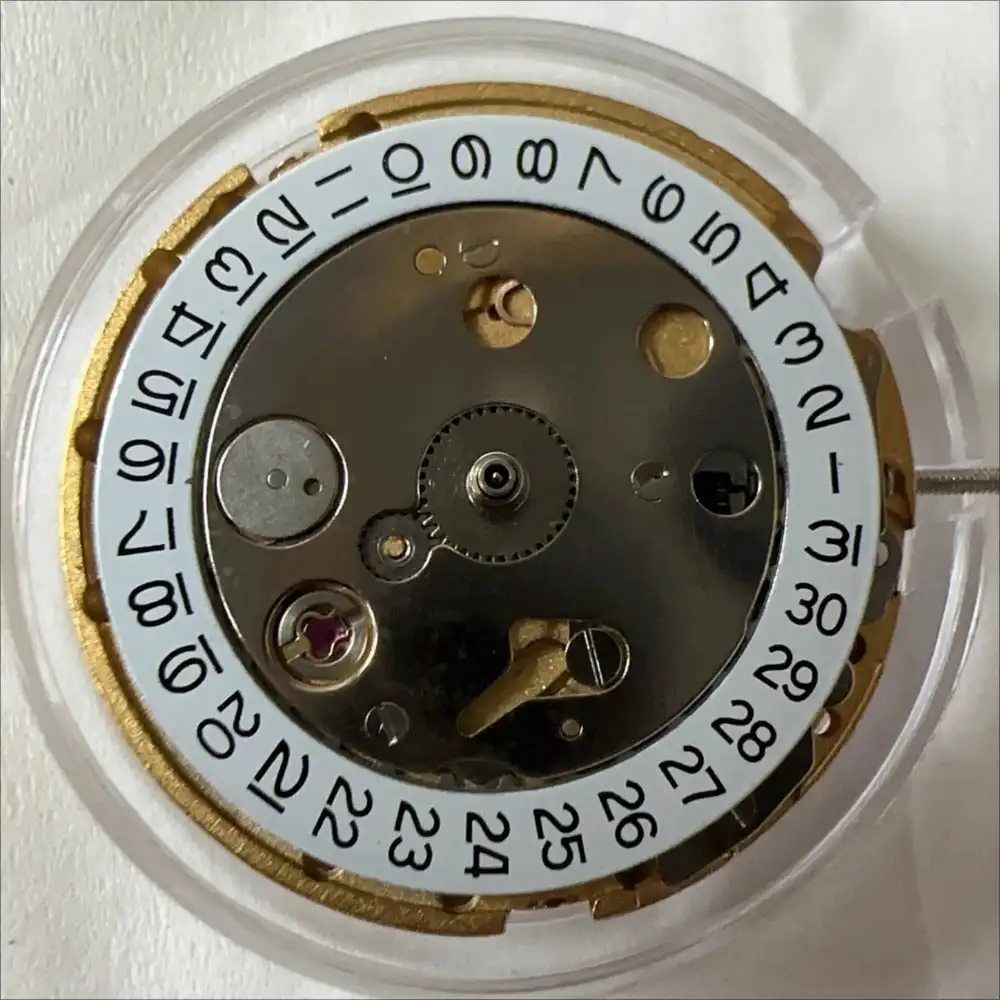 الصين صنع الذهبي Mingzhu 8205 8200 2813 الحركة الميكانيكية تقويم واحد
