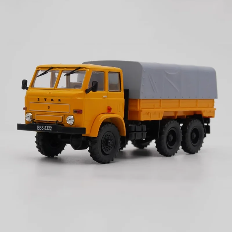 Diecast 1:43 Scale IXO Star 266 Polish Truck Alloy Car Model Finished Simulation Collection Decoration Gift Toys Display