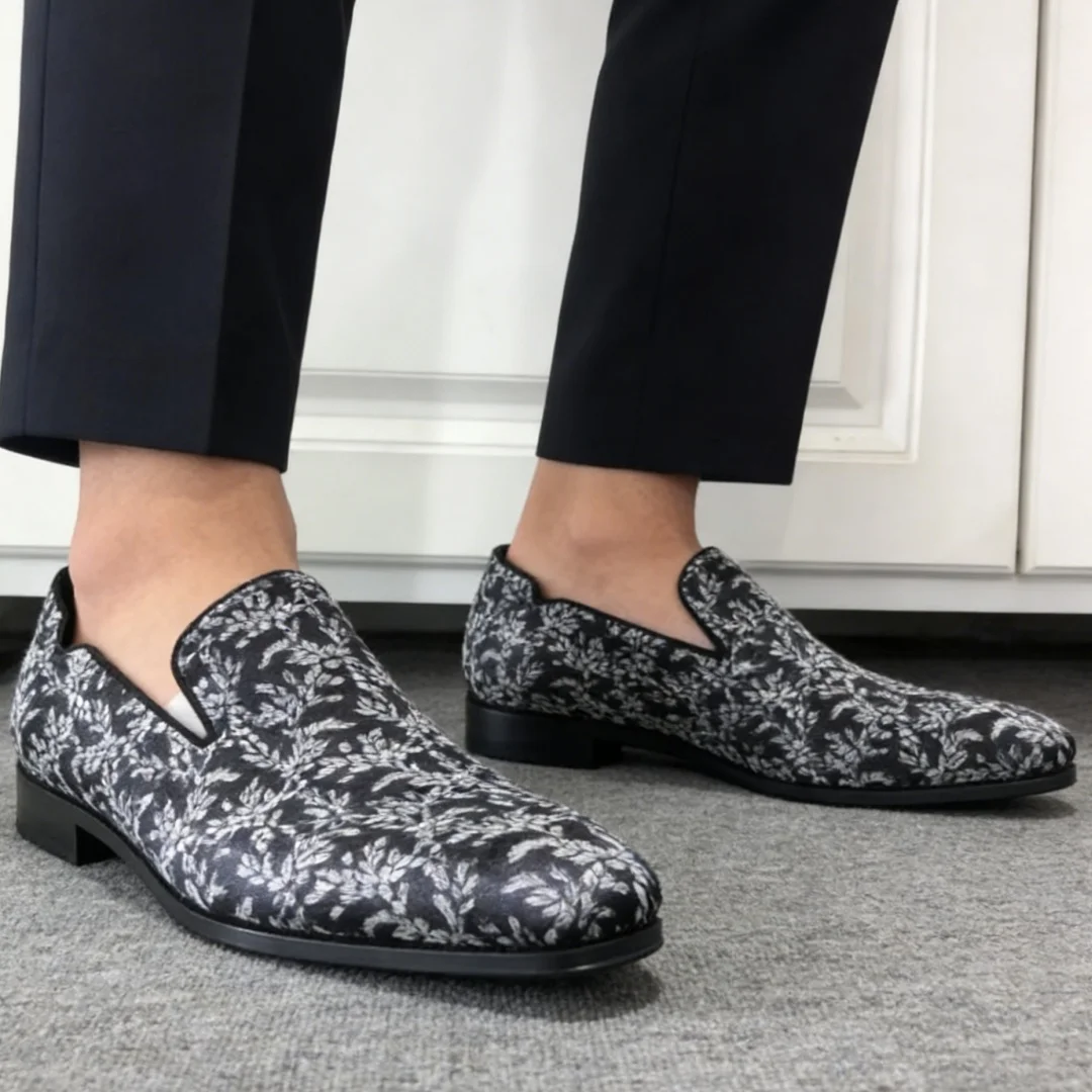 

Men Handmade Black Velvet Printed Loafers Shoes Slip-on Party Wedding Dress Shoes for Formal Casual Occasions Male Shoes Fashion