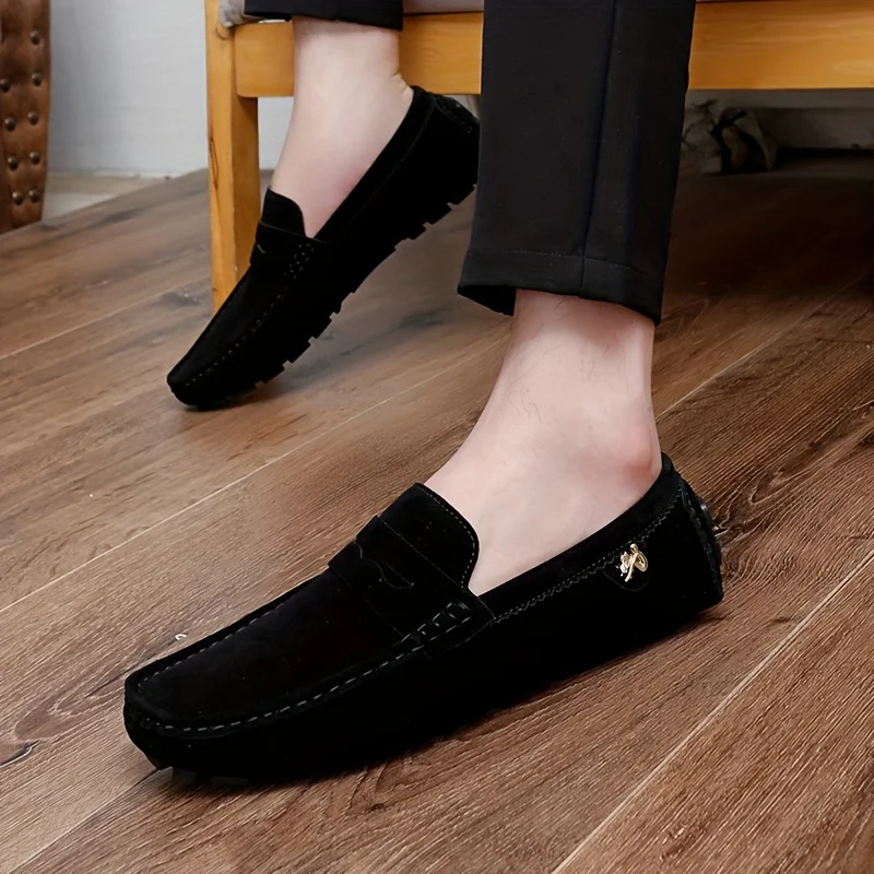 2024 New Men Casual Shoes Fashion Men Shoes Genuine Leather Men Loafers Moccasins Slip On Men\'s Flats Male Driving luxury shoes