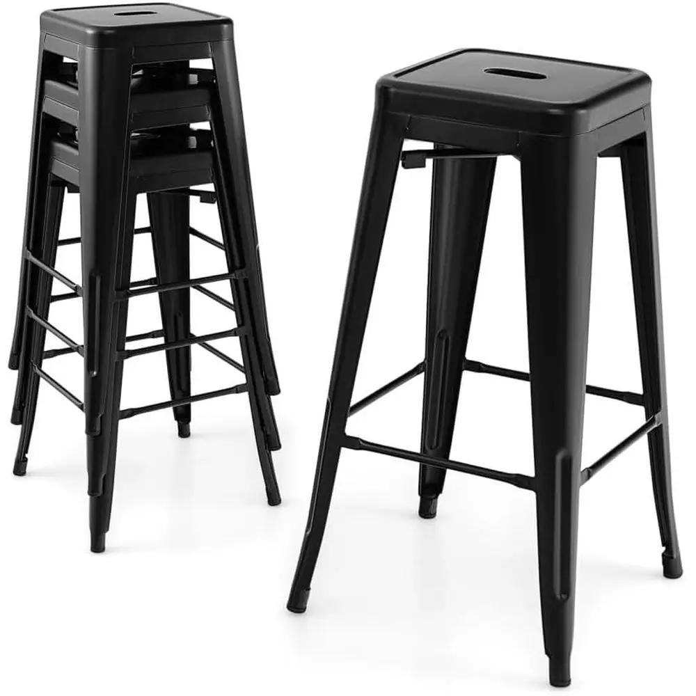 

Набор из 4 штабелируемых барных стульев с вырезанной ручкой, противоскользящими накладками на ножки, высотой 76 см, металлические стулья для завтрака или кухонные обеденные стулья (черные)