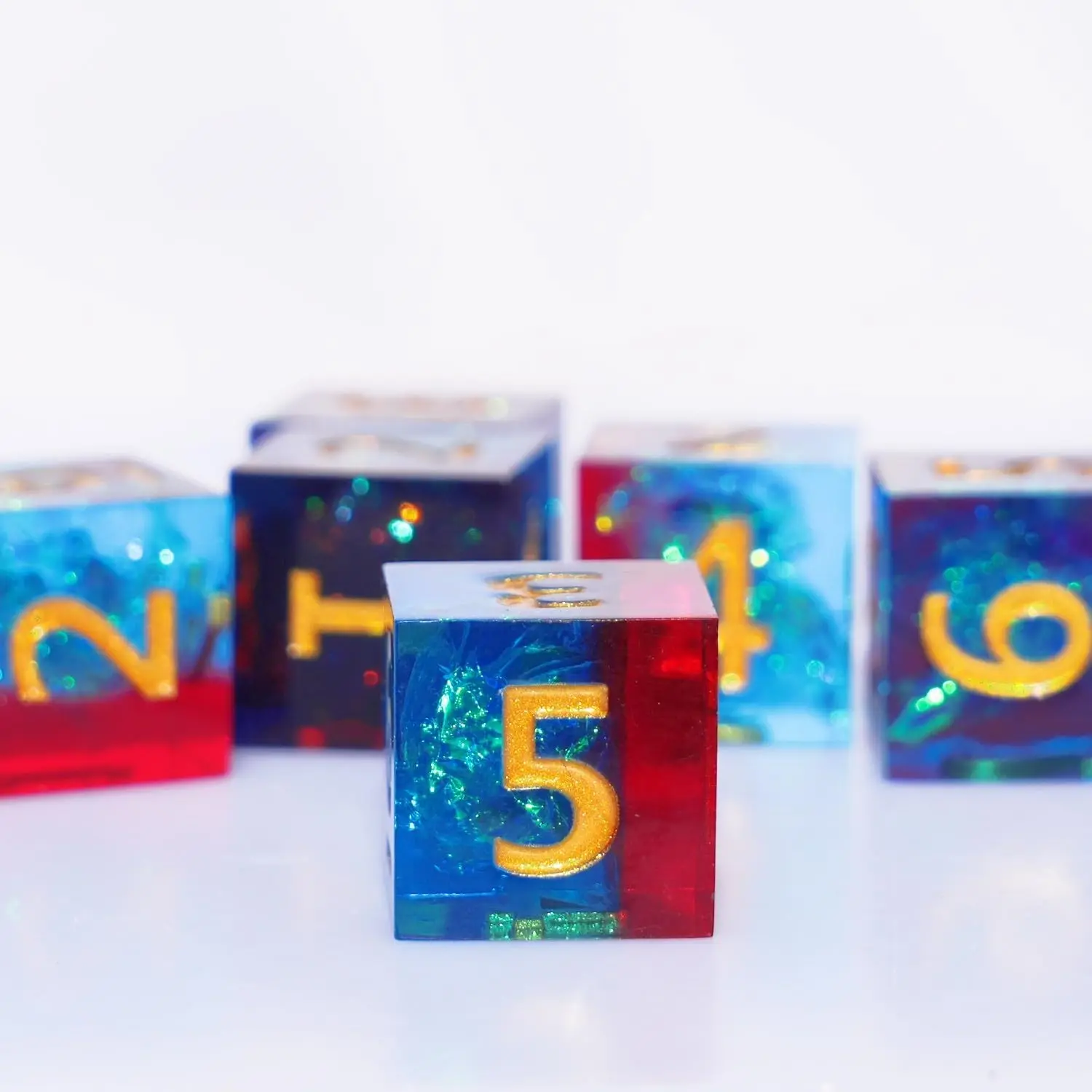 D6 الراتنج النرد ، الراتنج النرد متعدد السطوح الجدول لعبة RPG مجلس لعبة ، الرياضيات تعليم هالوين هدية النرد الملحقات D20 D12