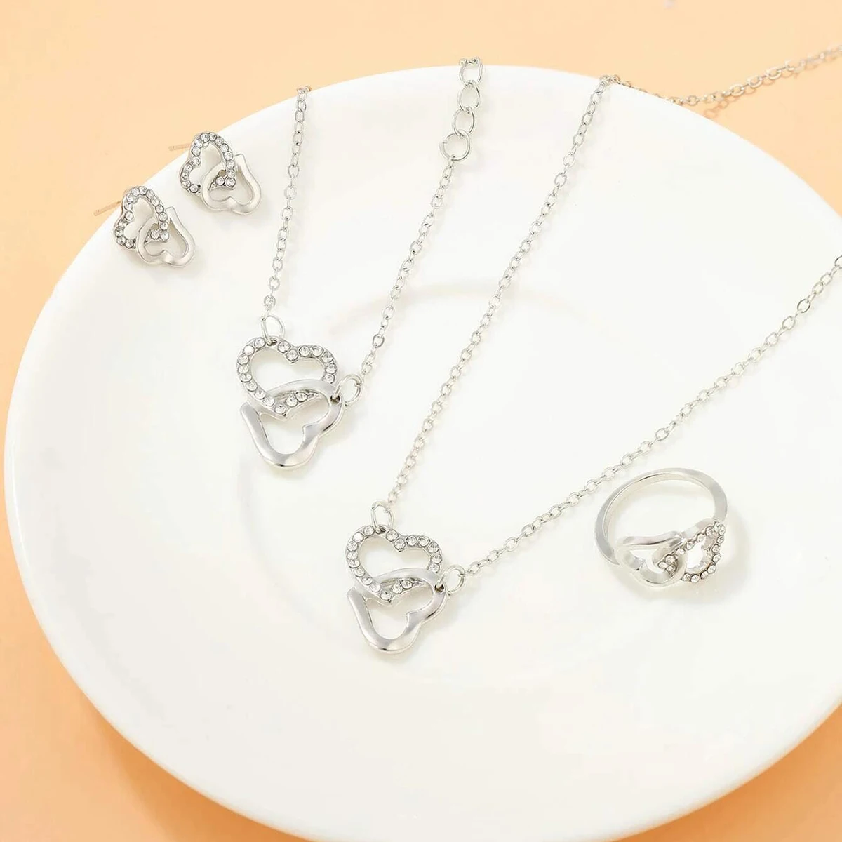 6pc Dainty Quartz Watch With Heart Jewelry Set For Women Rhinestone Watch Double Heart Necklace Bracelet Earrings Ring Set