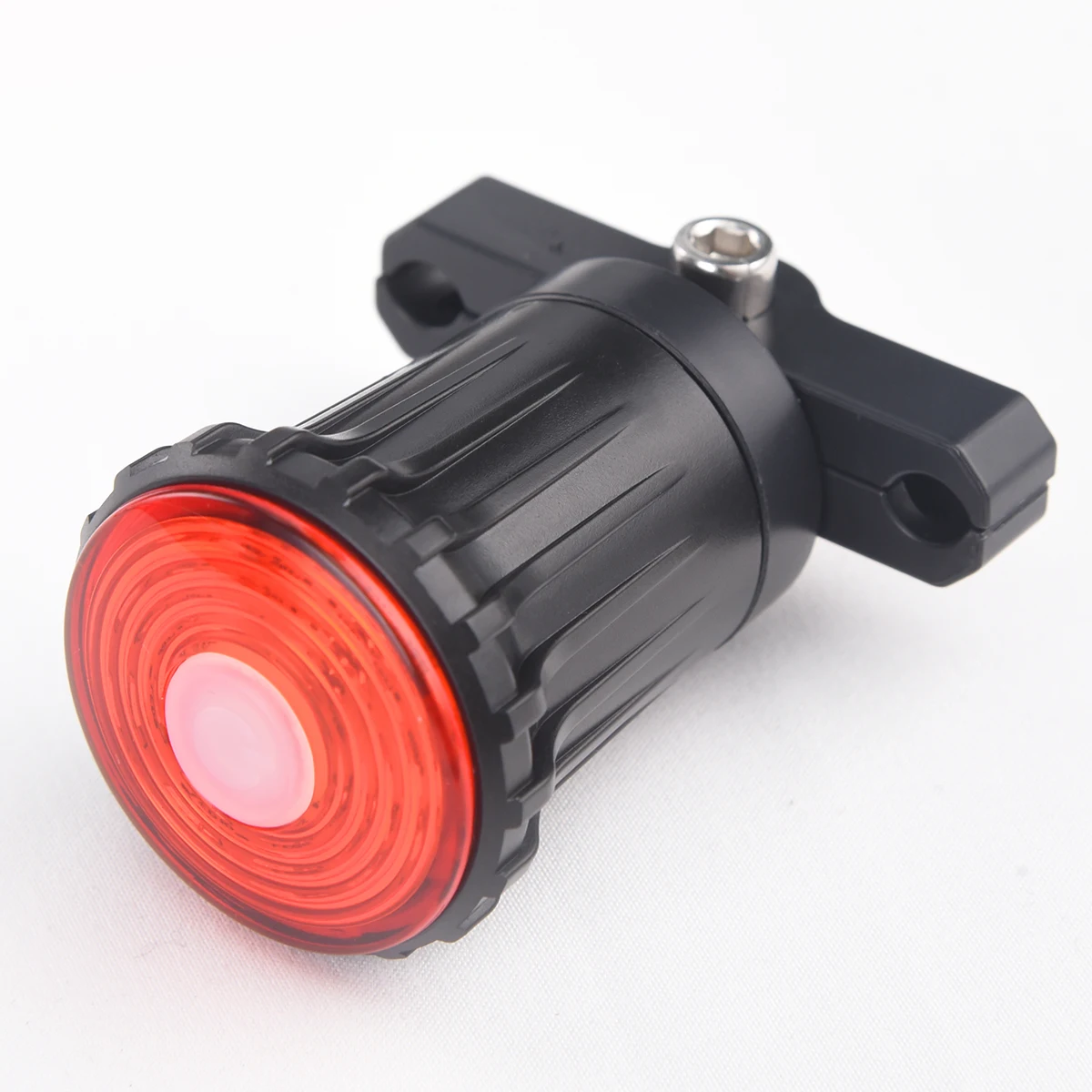 Bicycle Tail Light Waterproof Bicycle Helmet Tail Light USB Rechargeable Cycling Tail Light LED Light Flashes And Stays On