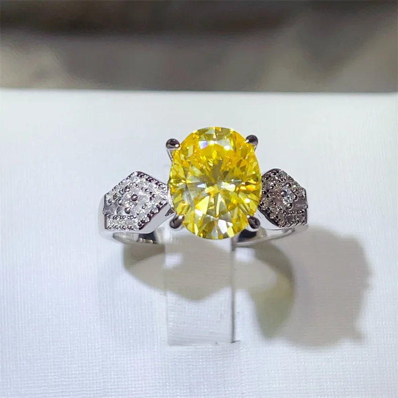 Firm Inlay Pigeon Egg Colored Diamond Ring For Women 3ct Moissanite PT950 Platinum | Sturdy setting, stable for long wear