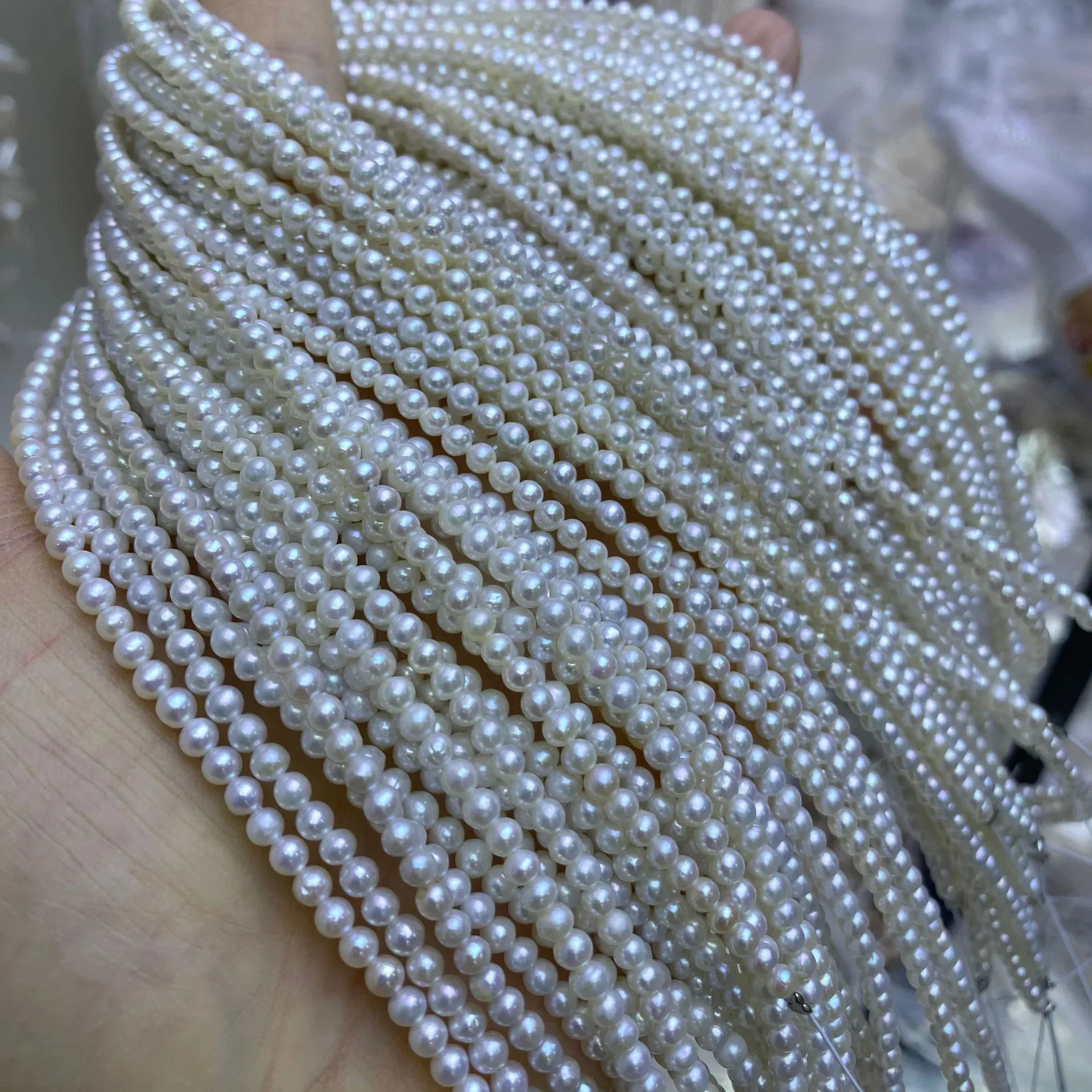 Thumbnail 2 - #5 Trending Freshwater Pearl Necklaces Right Now