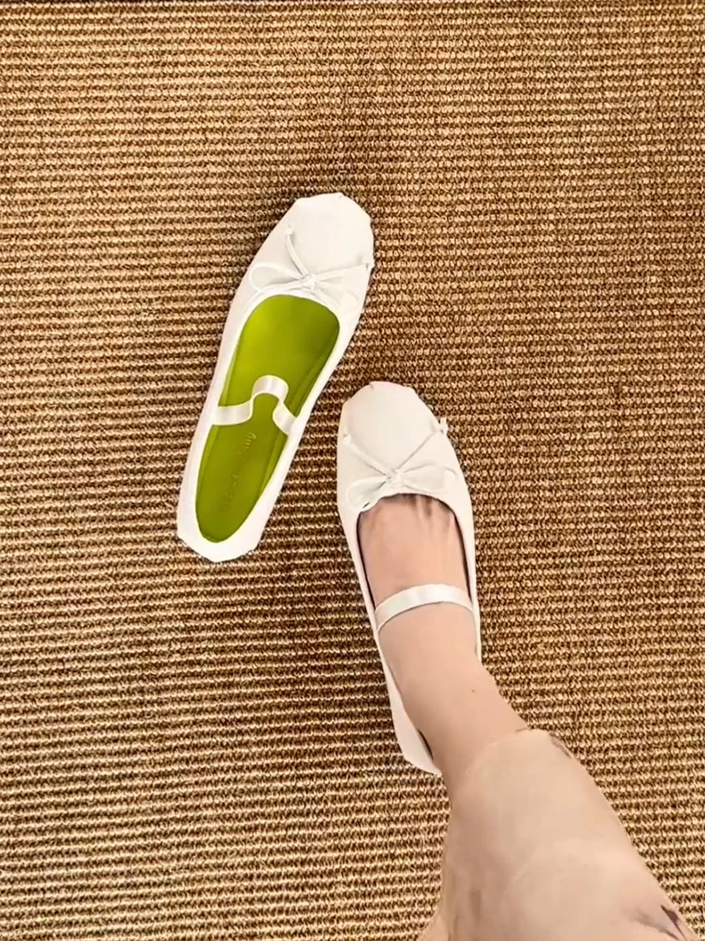 zapatos-planos-de-cuero-de-cordero-con-punta-redonda-y-nudo-estilo-mary-jane-de-corte-bajo-con-aumento-de-altura-interior-para-mujer-a-la-moda