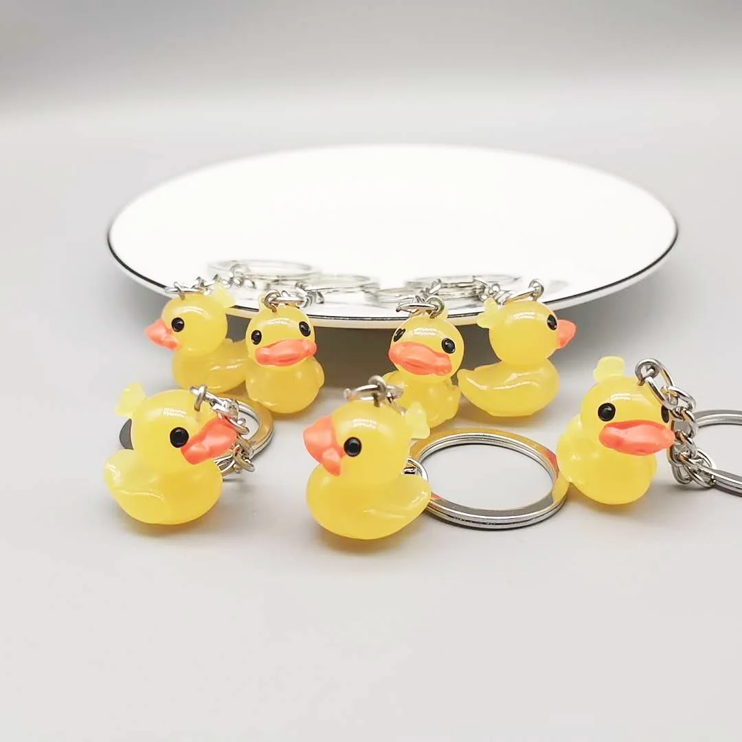 Cute Mini Cartoon Little Yellow Duck Keychain For Men And Women Fashion Bag Pendant Car Key Ring Friend Couple Gift Wholesale